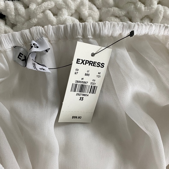 WHITE OFF THE SHOULDER BLOUSE FROM EXPRESS - Picture 3 of 3